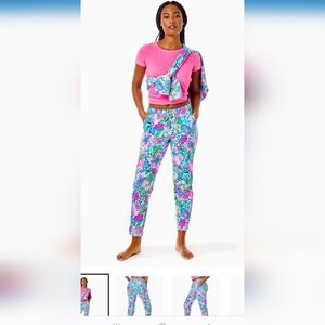 NWT Lilly Pulitzer 28" Emora Knit Pants in Mandevilla Baby Paradise Petals